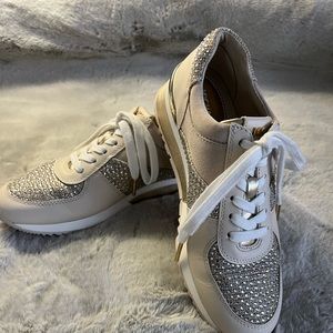 MICHAEL Michael Kors Allie Wrap Trainer 6.5M